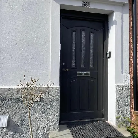 Appartement Takvaning Pa Strandpromenaden Med Havsutsikt