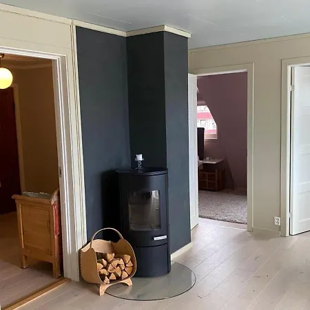 Apartment Takvaning Pa Strandpromenaden Med Havsutsikt *